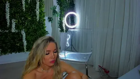 VivienCarter webcam model stream image