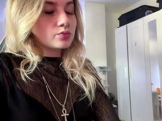 freddachase webcam model stream image
