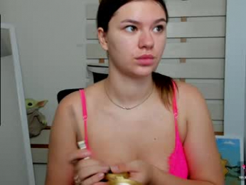 monika_youu webcam model stream image