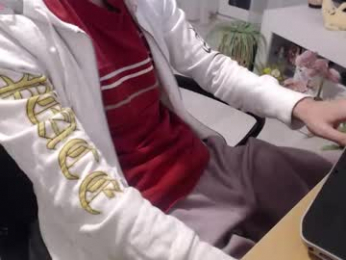 swetlittleboy4u webcam model stream image