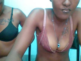 Sweet-loves webcam bongacams model stream image