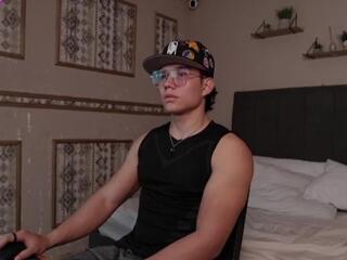 Thony Lopez webcam model stream image