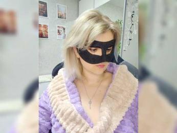 blackmask_ webcam model stream image