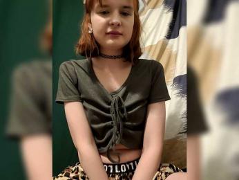 margosha-foxxy webcam model stream image