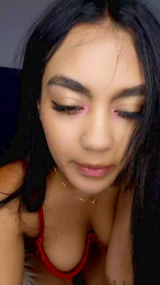 Alahiateen webcam model stream image