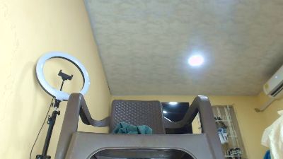 musclekila webcam model stream image