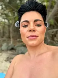 LukeLouHarvey webcam model stream image