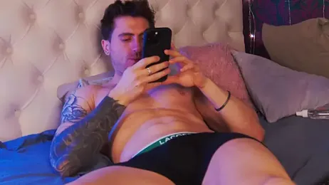 Oscar_Miller_ webcam model stream image