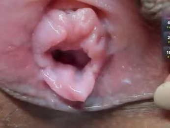 ms_pickless webcam model stream image