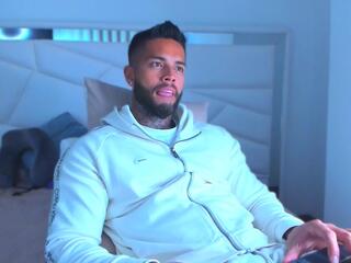 Frank Dwayne webcam model stream image