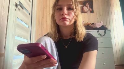 KristeenTippit webcam model stream image