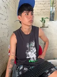 Lukas_strong webcam model stream image