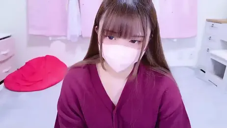 MAIKA_pyon webcam model stream image