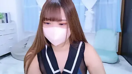 MAIKA_pyon webcam model stream image