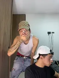 Moises_yoskingg webcam model stream image