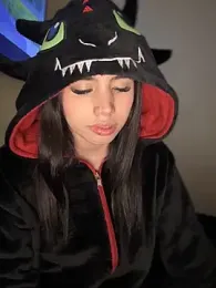 Laura-Khalifa webcam model stream image