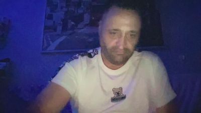 THREEFRIENDHIT webcam model stream image