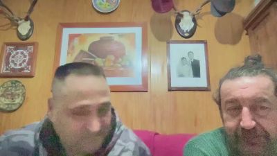 THREEFRIENDHIT webcam cam4 model stream image