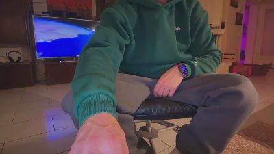 sk8_bong webcam model stream image