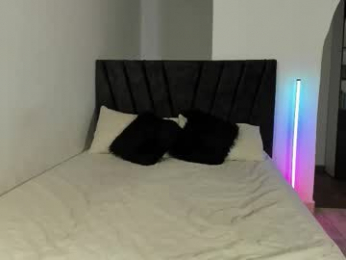 alanna_house1 webcam model stream image