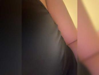 Kamilochka webcam bongacams model stream image