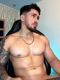 Brad_Summer webcam model stream image