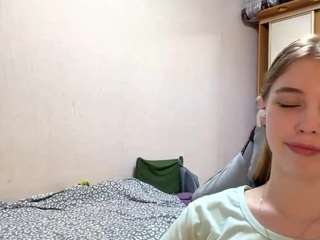 otilialingerfelter webcam model stream image