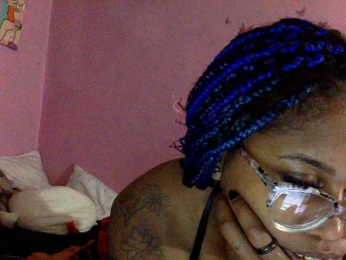 Kiarichikito webcam bongacams model stream image