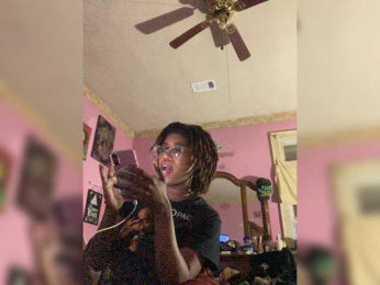 Kiarichikito webcam model stream image