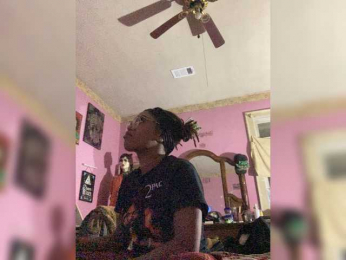 Kiarichikito webcam model stream image