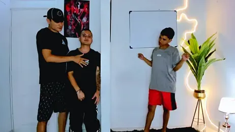 oversizedxguys webcam model stream image