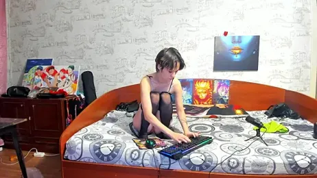 KagamiTayga webcam model stream image