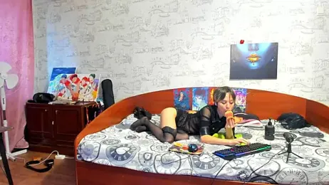 KagamiTayga webcam model stream image