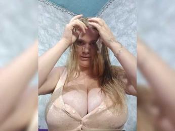 Tatka4 webcam bongacams model stream image