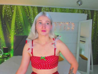 HollyTaillor webcam model stream image