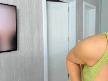 finestchantilly webcam model stream image