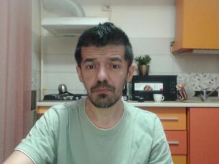 Dale E webcam model stream image