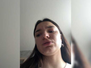 2Lesbians webcam bongacams model stream image