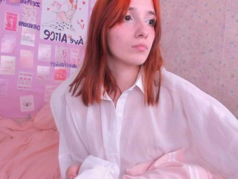 Dark-Willlow webcam model stream image