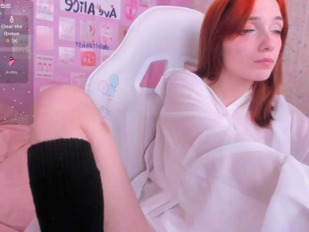 Dark-Willlow webcam model stream image