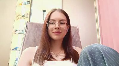 ClaudeYamakawa webcam model stream image