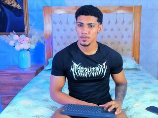 Deymond Lee webcam model stream image