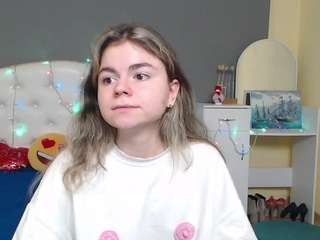 tinaredly webcam model stream image