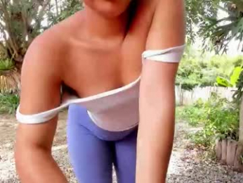 paoguerrax354 webcam model stream image