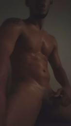MaxOFiMoon webcam model stream image