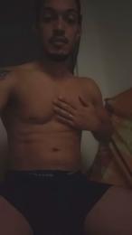 MaxOFiMoon webcam model stream image