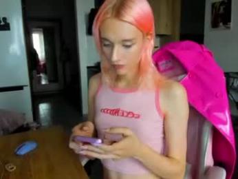 _alice_kitty webcam chaturbate model stream image