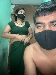 Suhani512 webcam stripchat model stream image