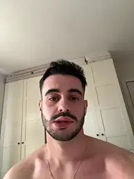 Carl242000 webcam model stream image