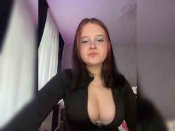 LinbergLin webcam bongacams model stream image
